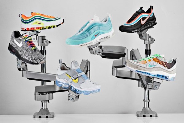 Nike “On Air”系列最终设计曝光，将于四月登场硬核推荐