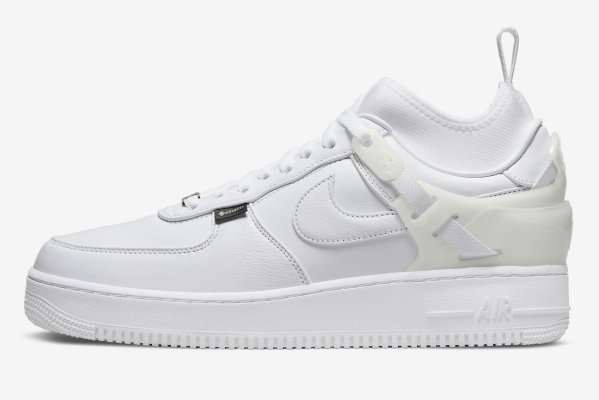 Undercover x Nike Air Force 1 Low“黑色”官方照片
