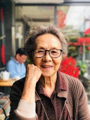 上了年纪的奶奶辈该怎么穿？84岁吴彦姝值得学习，美得优雅不做作