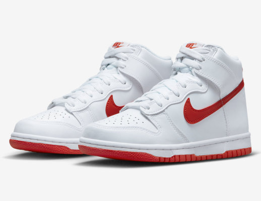 Nike Dunk High“Picante Red”儿童尺码
