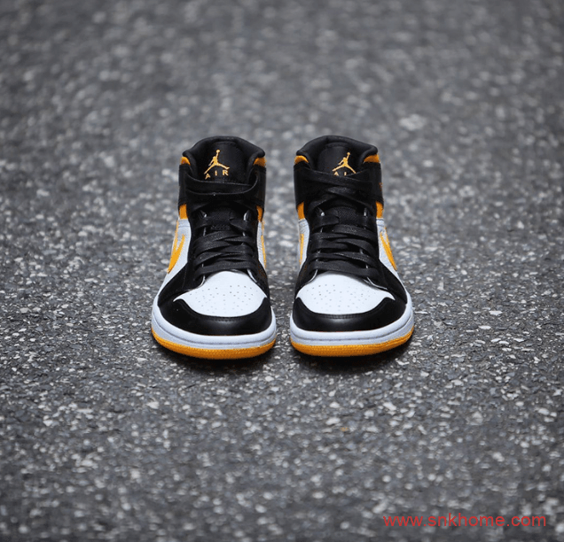 全新配色 Air Jordan 1 Mid黑脚趾设计 AJ1中帮白黑黄实物图