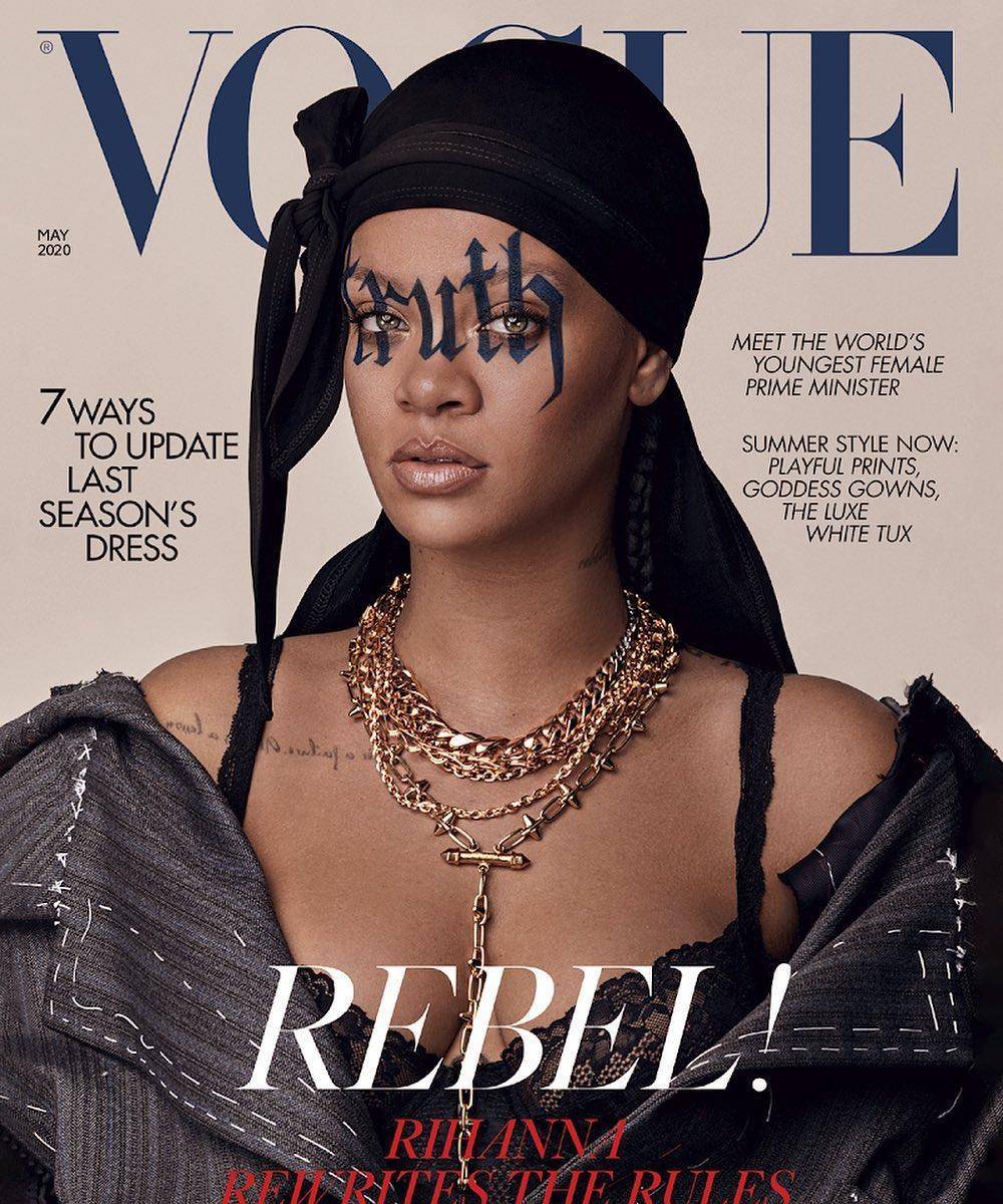 最“不务正业”的流行天后：Rihanna登英版Vogue，是不是又胖了？