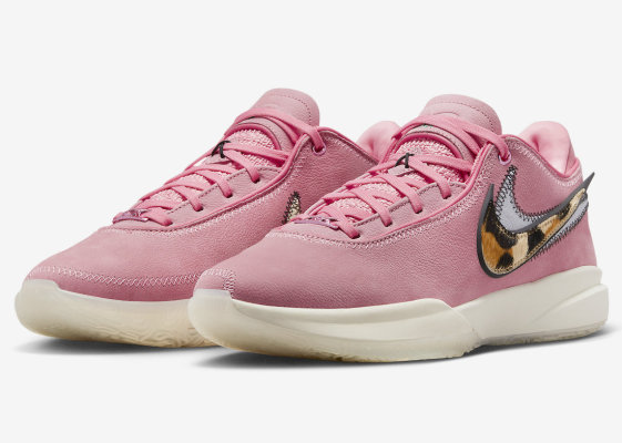 Nike LeBron 20粉色亮相动物印花
