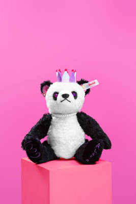C x Steiff 推出「Panda Bearry Cute」熊猫玩偶