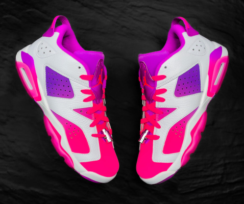 Nicki Minaj的Air Jordan 6 Low“Pinkprint”样品表面
