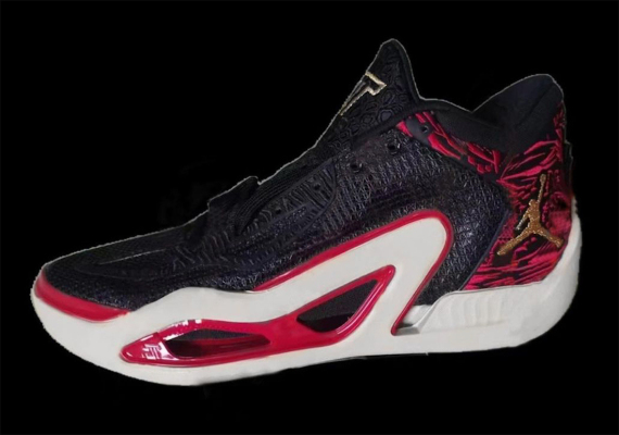 Jayson Tatum的首款Jordan签名运动鞋表面
