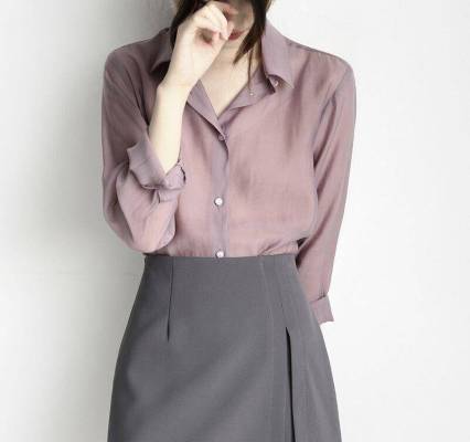 驼色“再见了”！今秋流行：烟熏紫+半身裙，有点小贵，但真的美