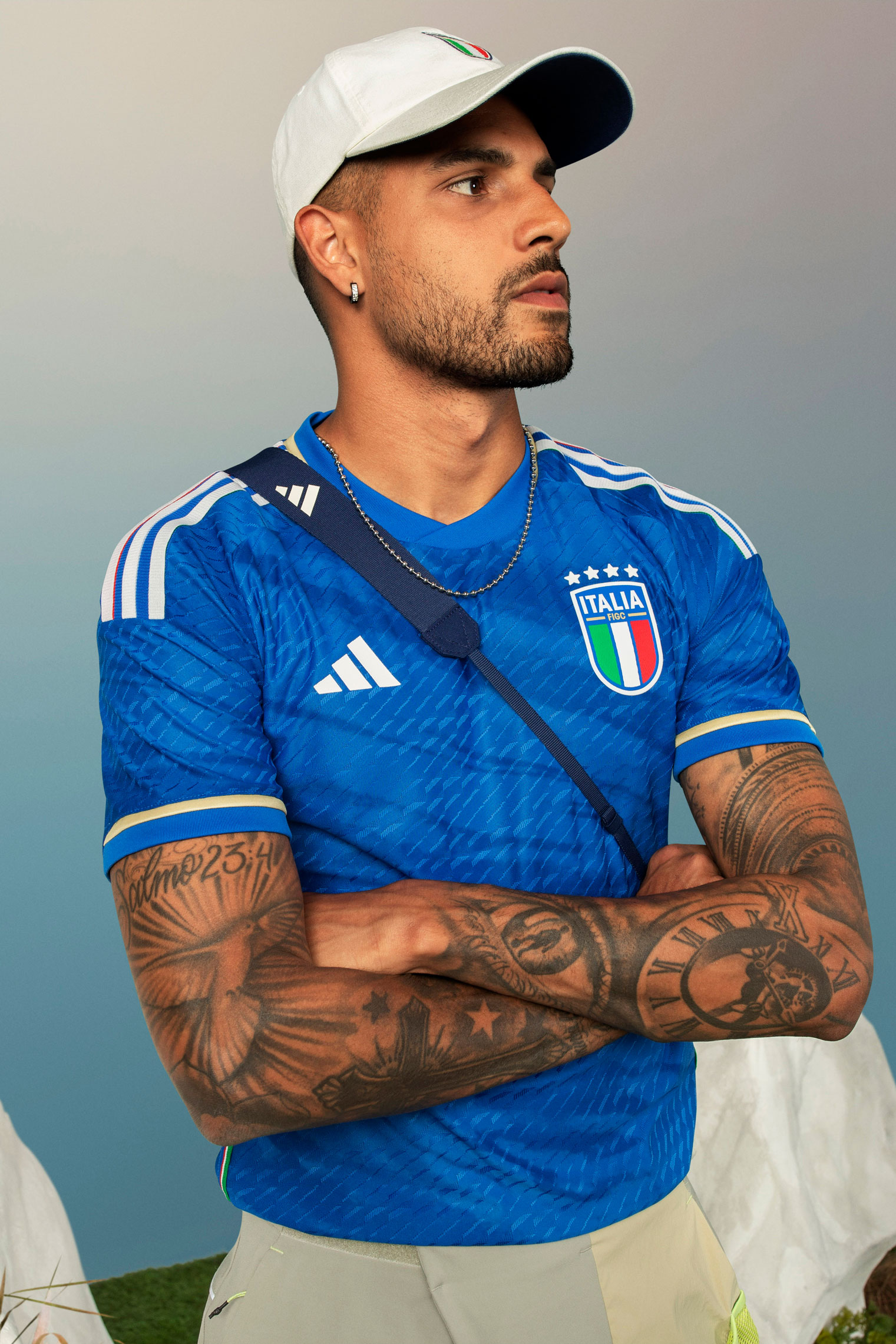 adidas 发布新款意大利国家队球衣