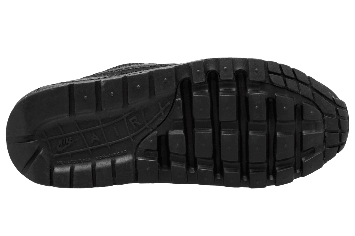 Nike Air Max 1“Triple Black”即将上市
