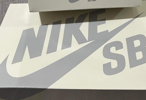 到底「彩盒」即将停产？Nike SB 新鞋盒实物泄露！