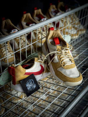 H12纯原 Tom Sachs x Nike Craft Mars Yard 2.0 宇航员 跑步鞋 黄白红