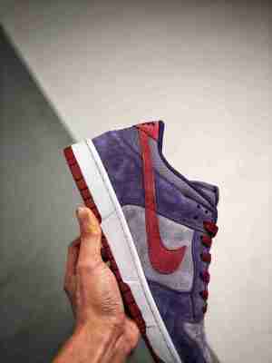 Nike Dunk SB “Plum”树莓紫 梅子