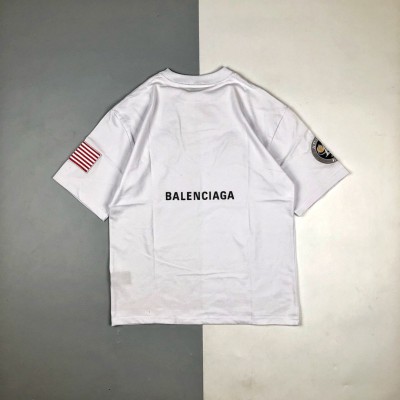 Balenciaga x NASA 联名徽章短袖T恤 ️