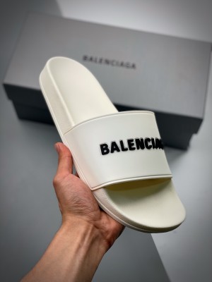 Balenciaga 巴黎世家拖鞋