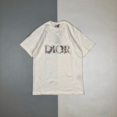 Dior/迪奥 21ss 花卉徽标刺绣短袖