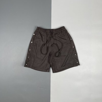 日本麂皮品牌（Mastermind Japan 22ss 麂皮绒排扣休闲短裤）