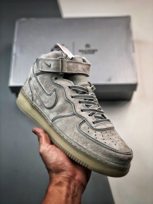Air Force 1 Mid QS（Air Force 1 Mid x Reigning Champ）