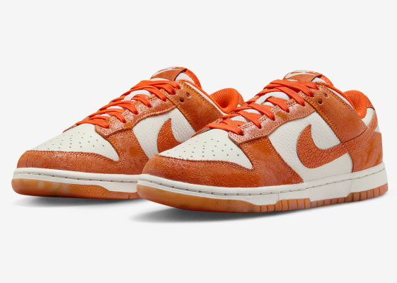 Nike Dunk Low“Cracked Orange”的官方照片
