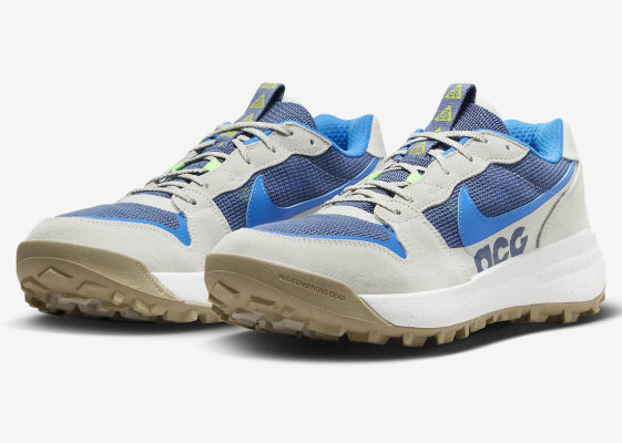 Nike ACG Lowcate Surfaces浅骨色和照片蓝
