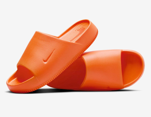 亮橙色Nike Calm Slide Surfaces
