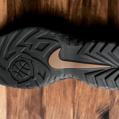 supreme迷彩外套,Supreme x Nike SB Darwin 合作系列迷彩款实物曝光