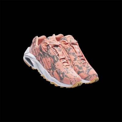 今日发售NOCTA x Nike Hot Step Air Terra “Pink Quartz” 配色