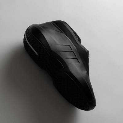 2023.9.22球鞋发售:黑色中帮复古球鞋 Adidas Crazy Infinity“Triple Black”IE7689